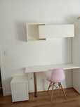 Conjunto de quarto de criança em lacado branco em excelente estado