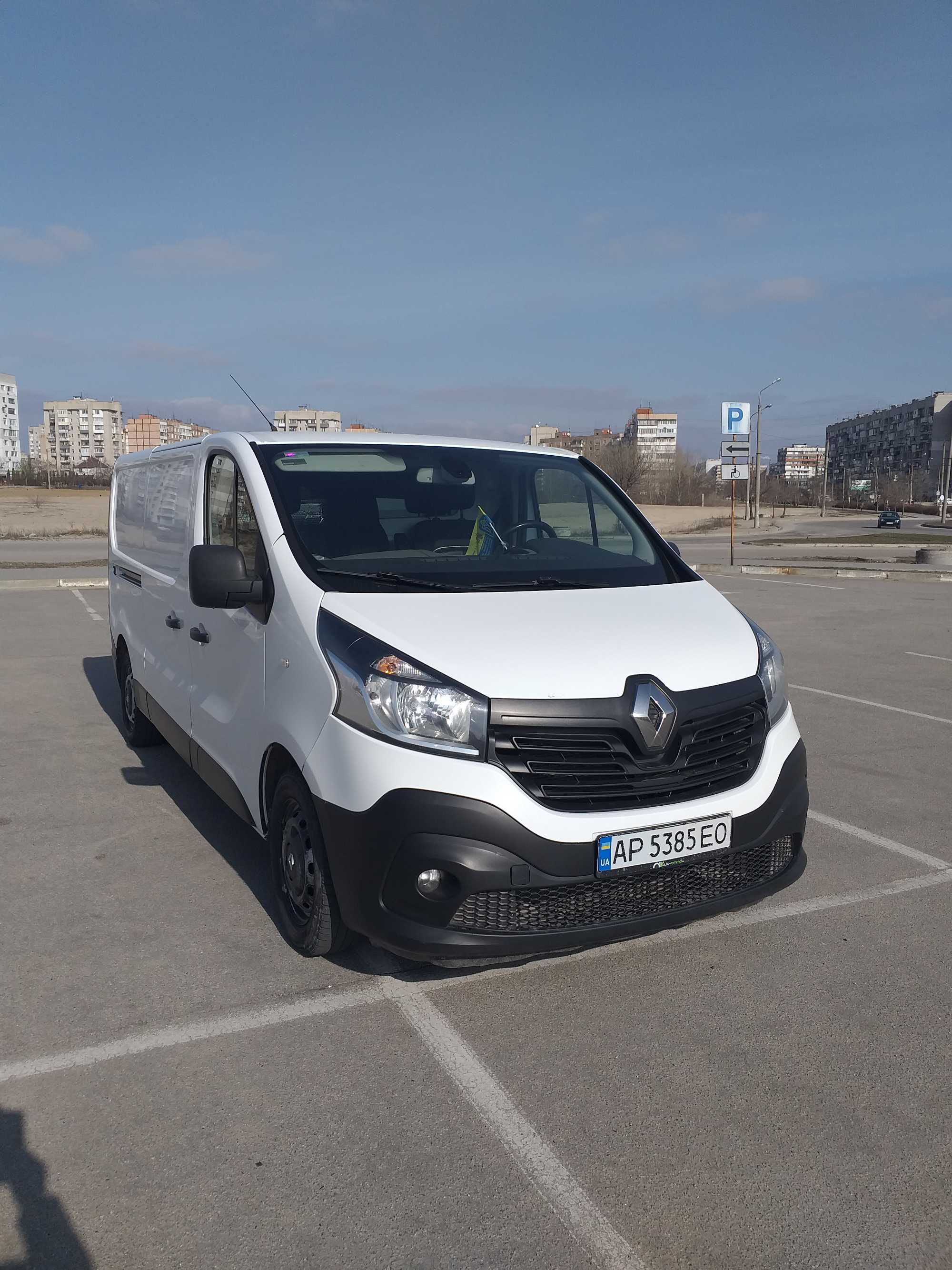 Продам Renault Trafic maxi 1.6D 2014