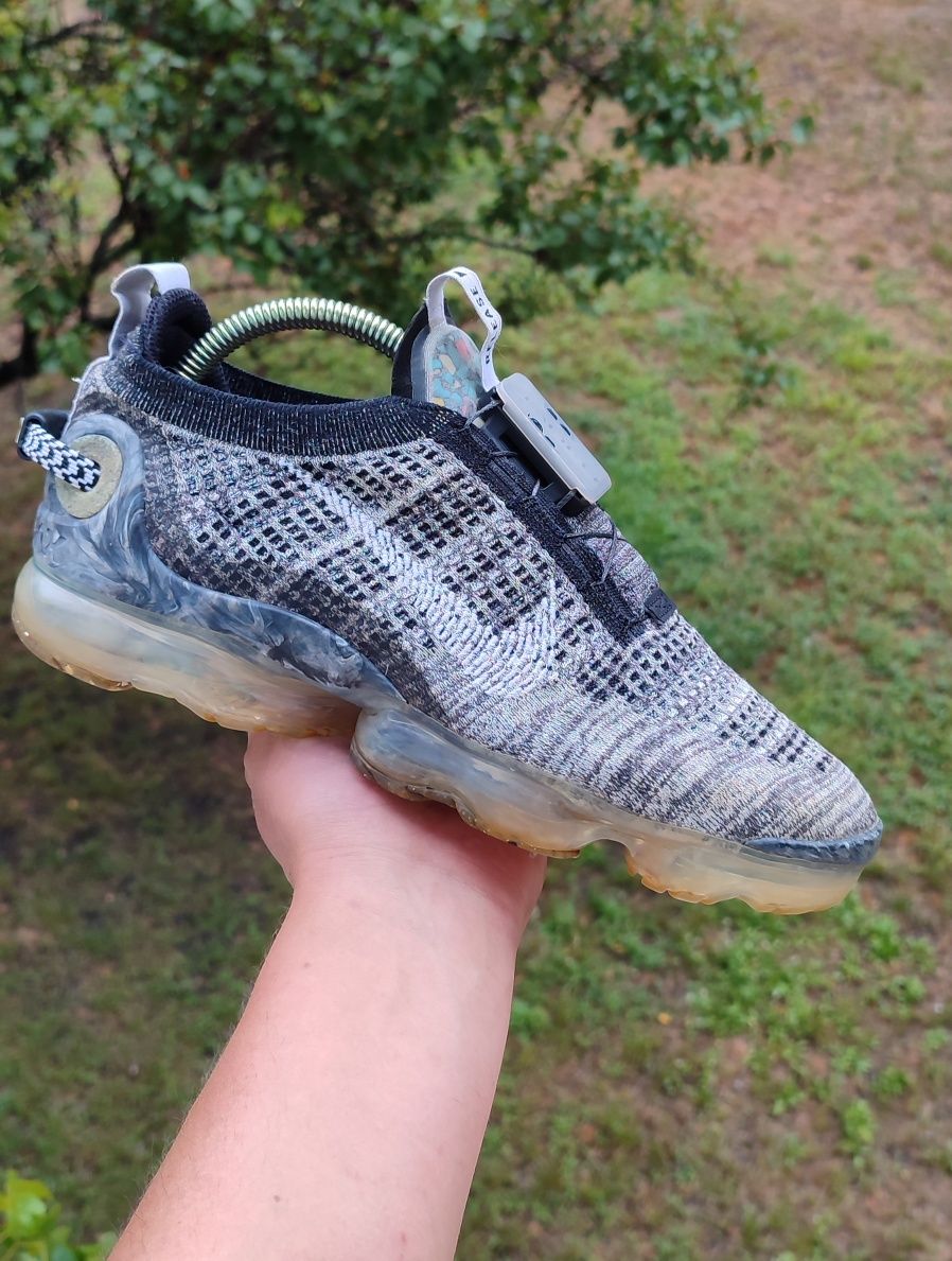 Кроссовки Nike Air VaporMax 2020 Flyknit