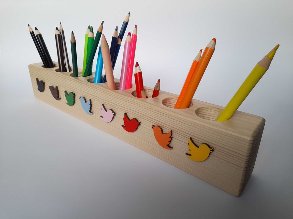 Sorter na kredki organizer na biurko dla dziecka