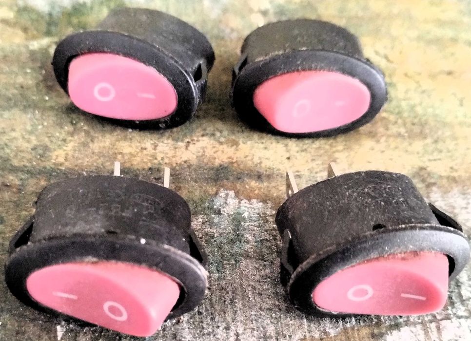 Conjunto 4 Botões Elécticos Com Luz