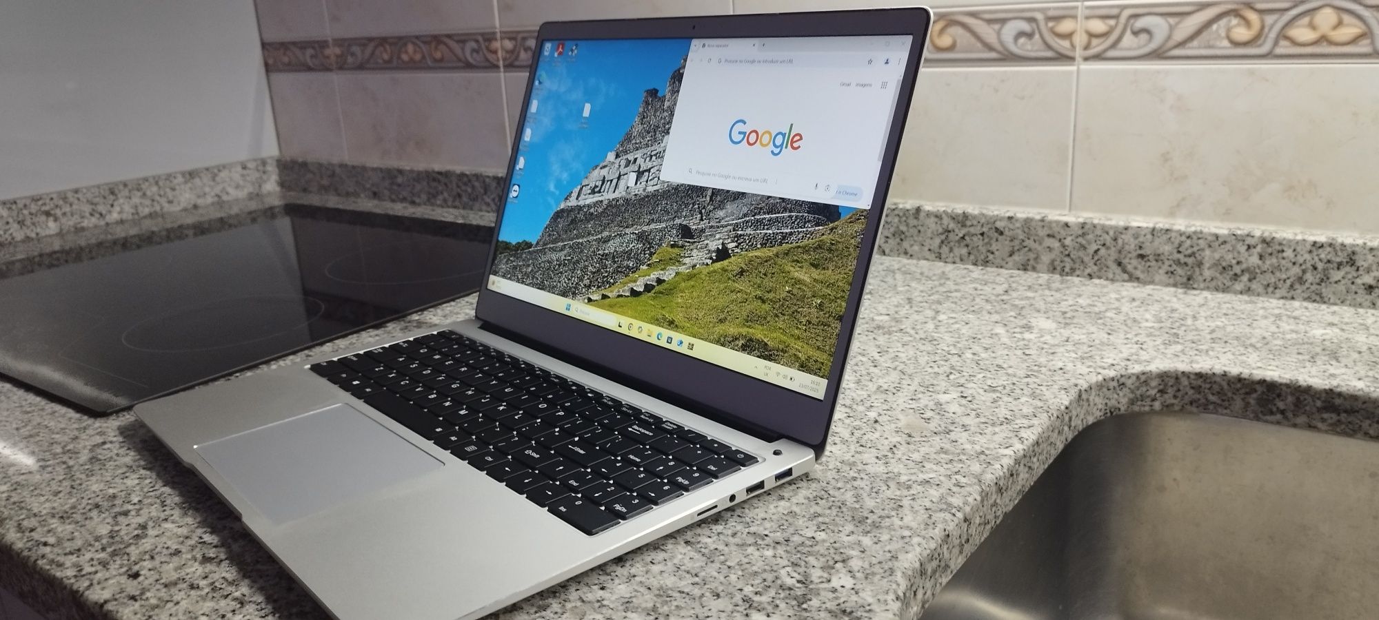 Pc portatil Intel cor I7  16g Ram  512g SSD