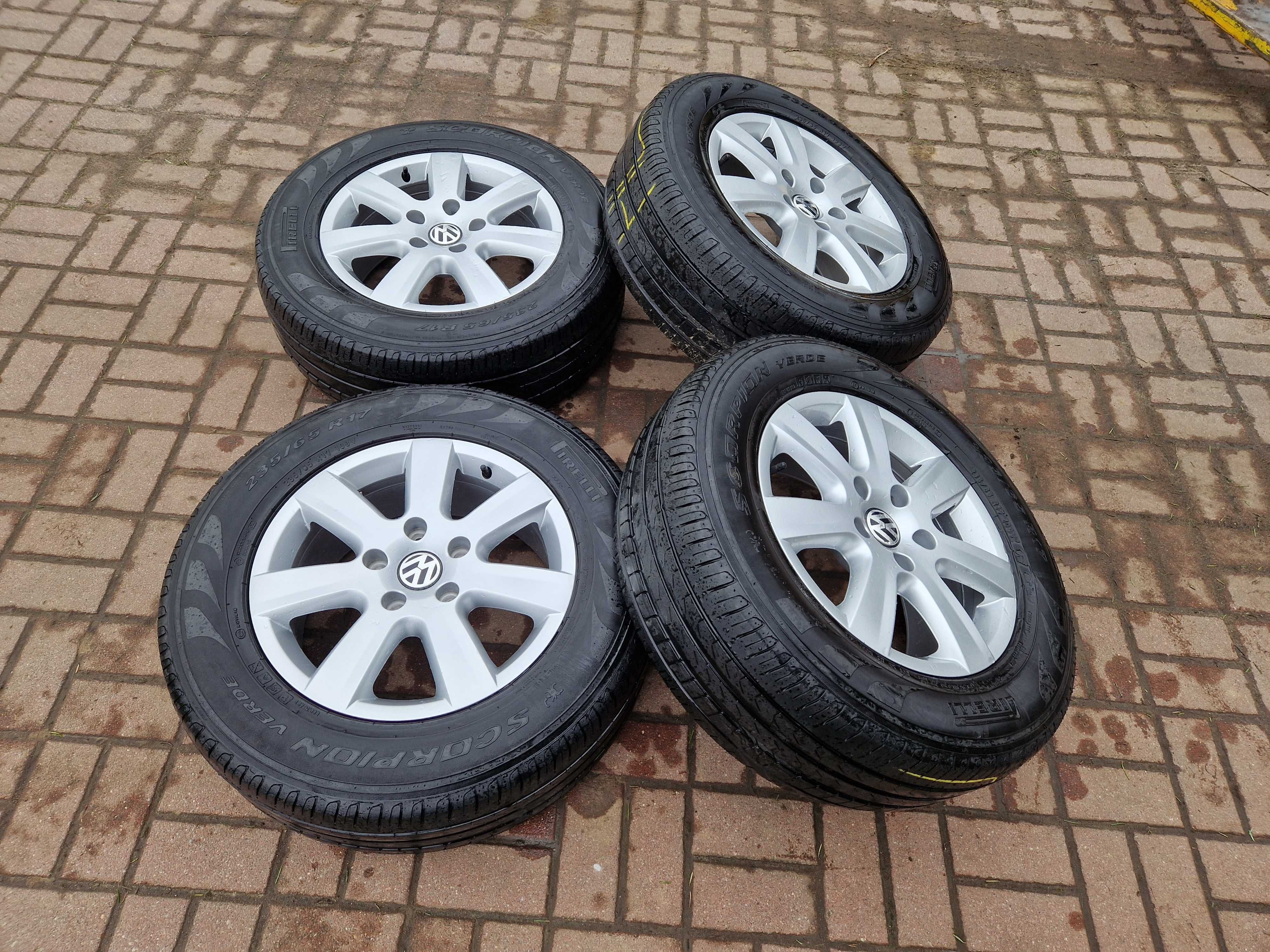 Komplet Kół Koła Felgi 17 Cali 5x130 VW Touareg ET50 PIRELLI 235/65R17