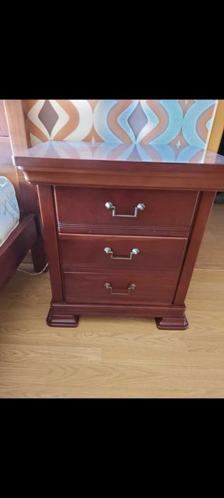 Mobília para casa, camas,guarda roupa, cómodas