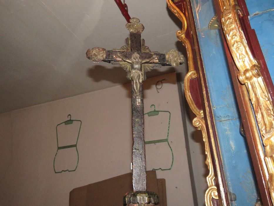 Pianha com Crucifixo - Cristo crucificado, muito antigo