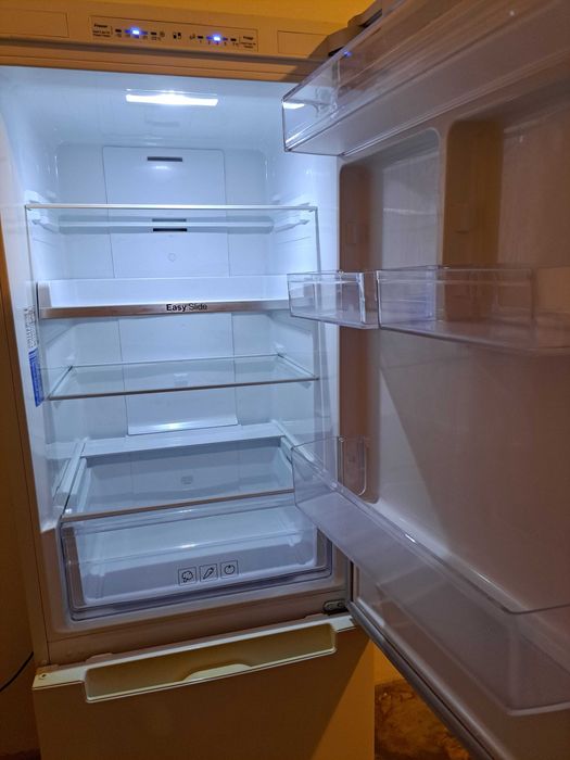 Frigorífico Combinado SAMSUNG No Frost RB29FSRNDWW