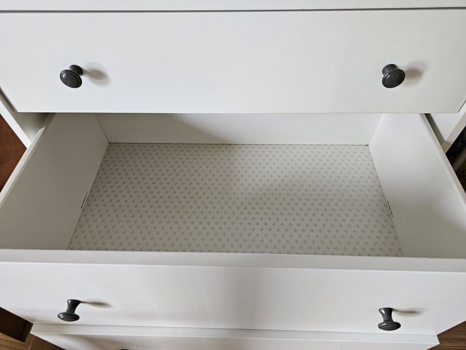 Cómoda Hauga (IKEA) 3 gavetas c/prateleira, branco, 70x116 cm