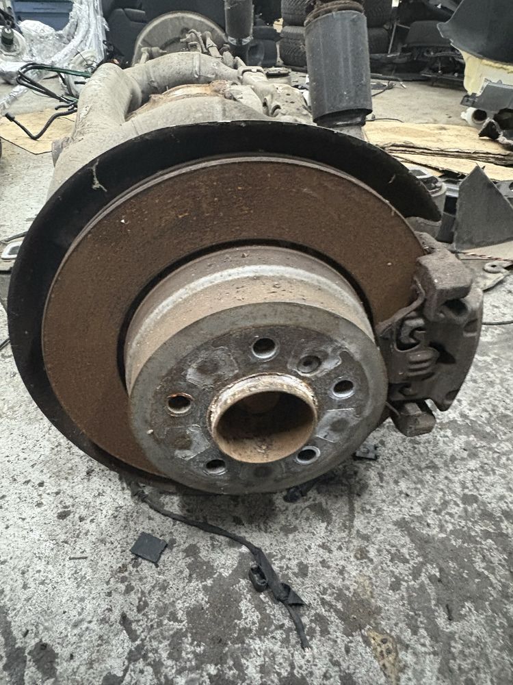 BMW E61 Zawieszenie tylnie wózek sanki belka tył Kompletne