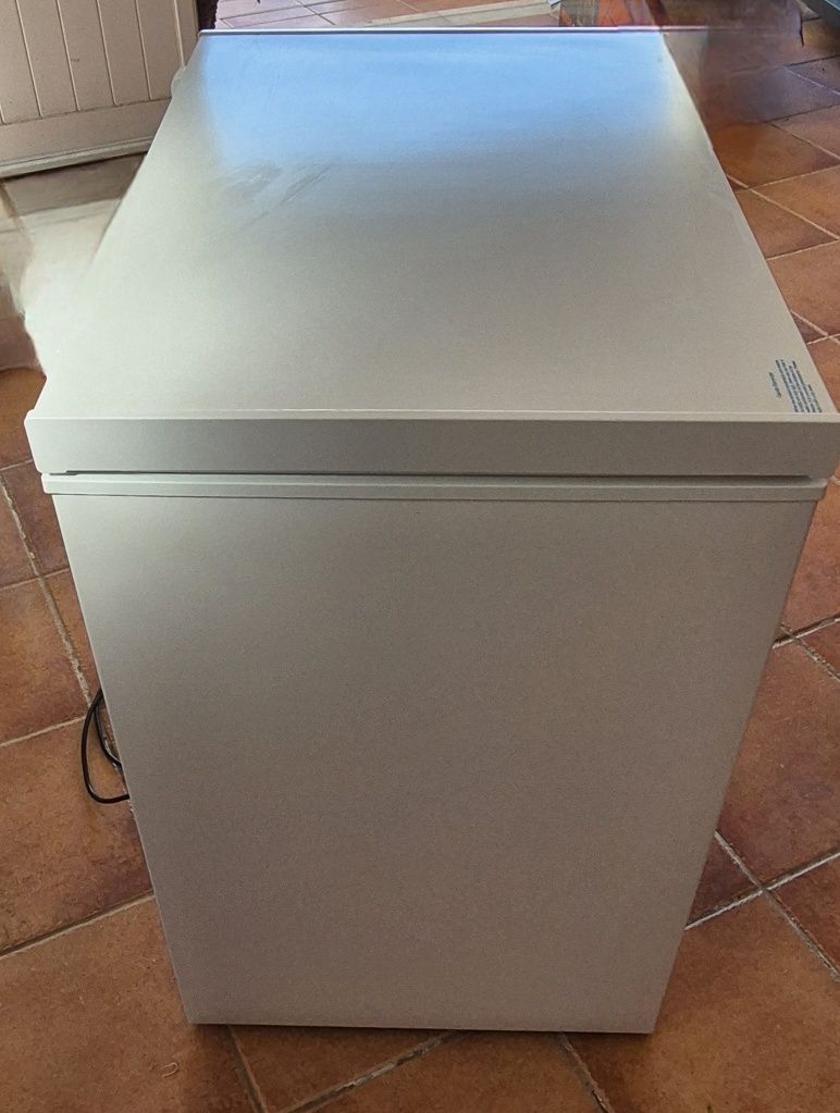 Arca Horizontal BECKEN BCF8336 (Estático - 82 cm - 198 L - Branco)