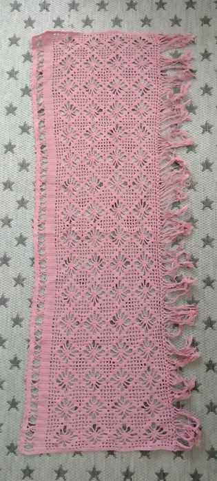 Lambrekin szydełkowany różowy