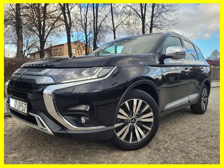 Mitsubishi Outlander 7osób*1WŁ Salon POLSKA*FV23%*4x4 Gwarancja 2027!Stan PERFEKCYJNY*LIFT