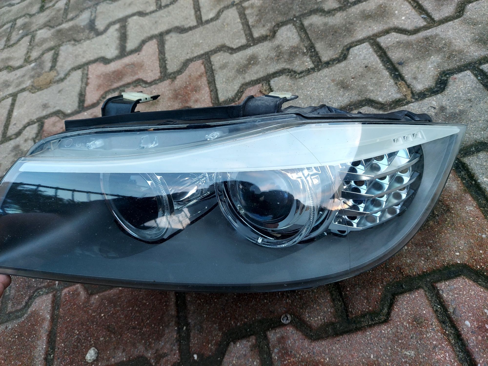 Lampa reflektor BMW E90 E91 lift LCI xenon lewa EUROPA