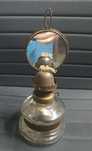 Lampa naftowa z lustrem