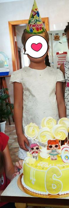 Плаття для дівчинки,біле,святкове,на 5-6 років