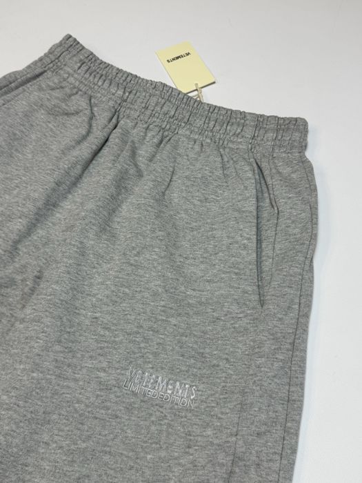 Спортивні штани Vetements Logo Grey L baggy pants