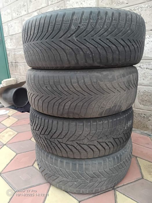 Продам зимову резину