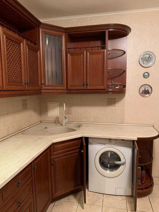 Оренда 2кім. квартири 72м.кв. по пр-т. П.Григоренка 1-Б. Позняки