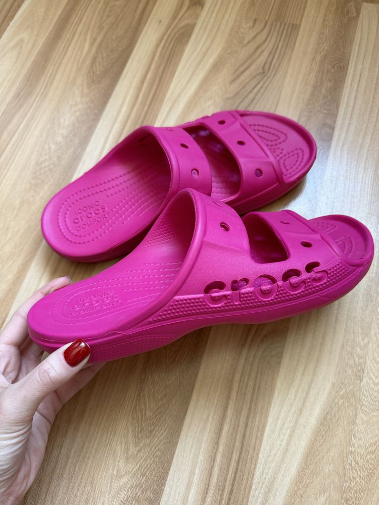 Женские Crocs