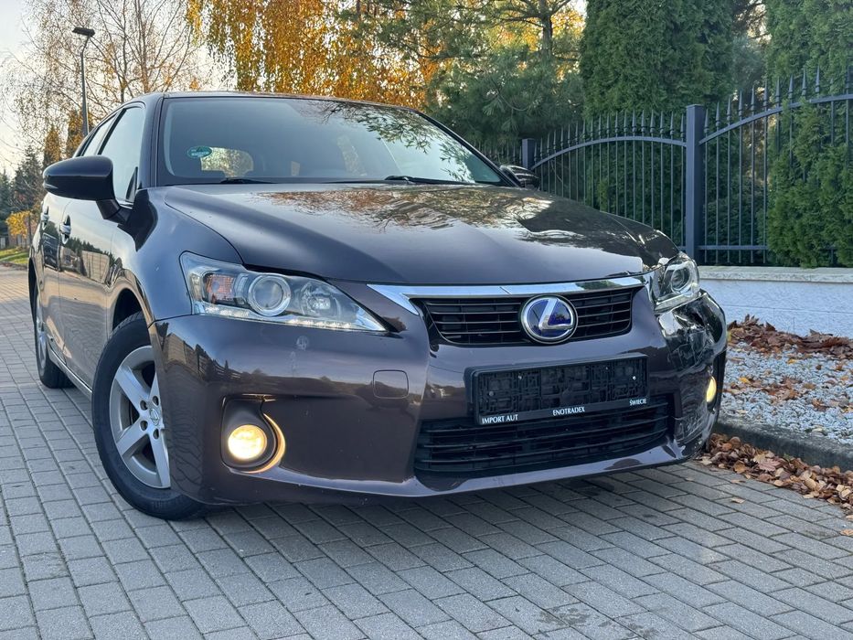 Lexus CT 2014r. 1.8 hybryda Alcantara Navi TomTom Serwis opłacony