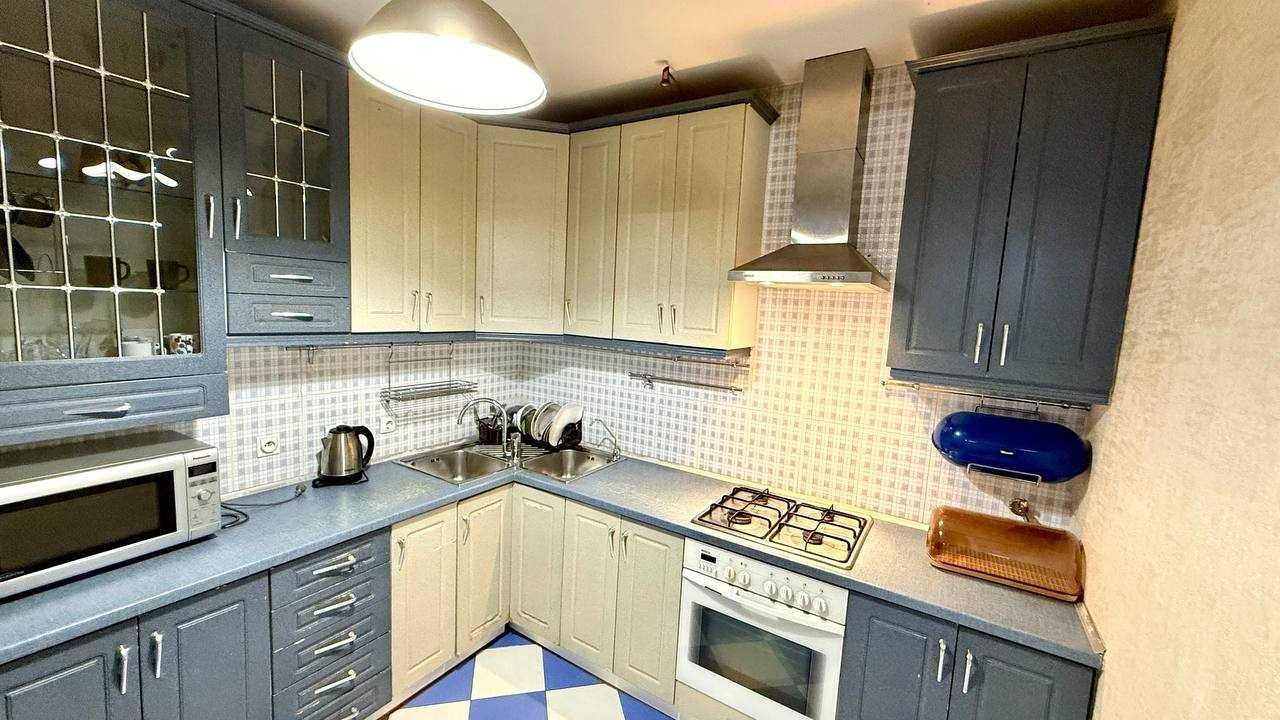 Будинок для душі й творчості та ще й в Центрі! 200 м² розкошу і статку