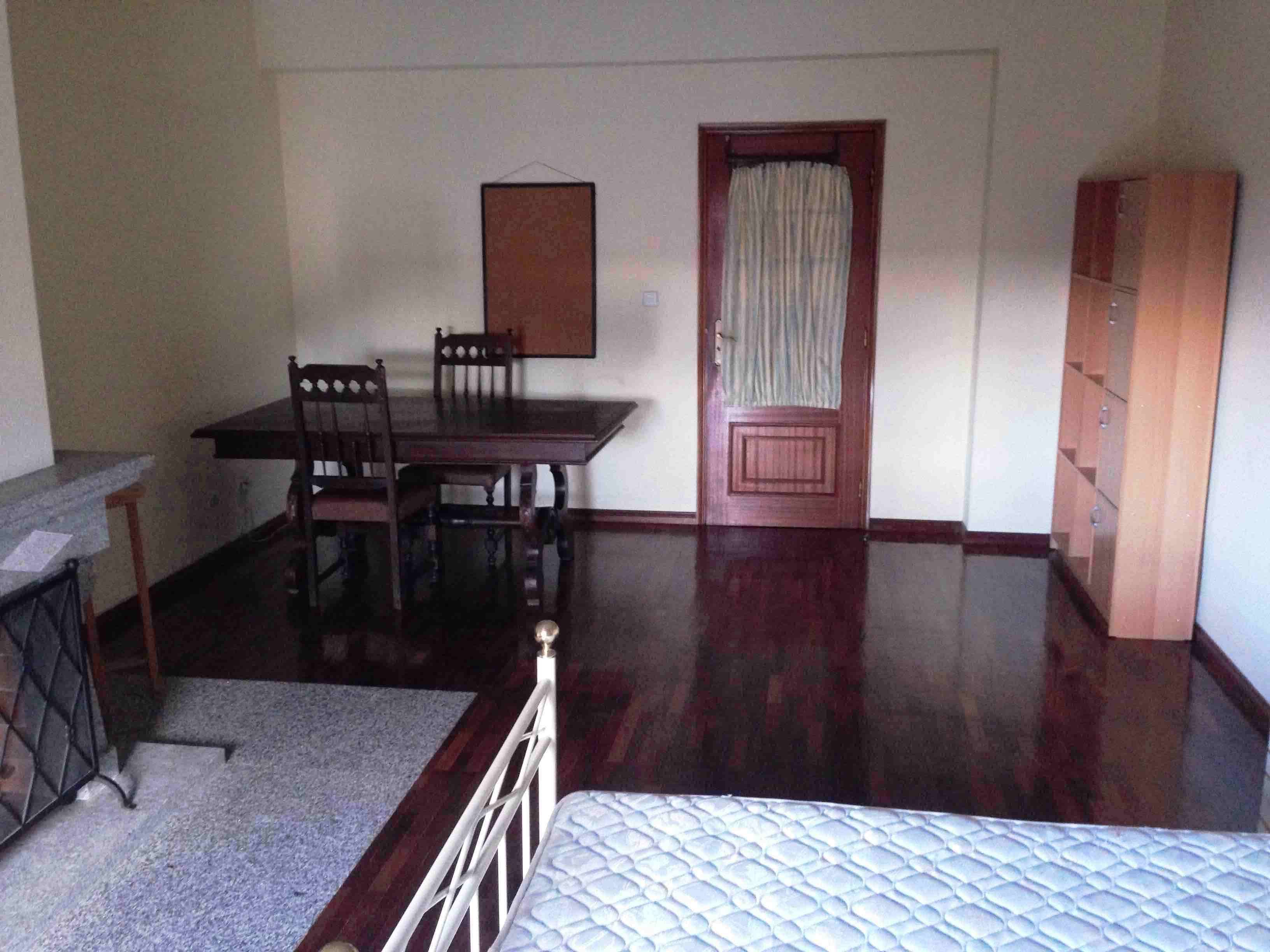 Quarto para Rapariga - Covilhã