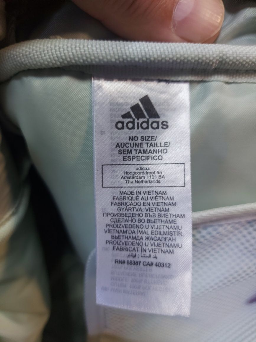 Жіночий рюкзак Adidas Favorites Backpack Wonoxi HI3510 NS