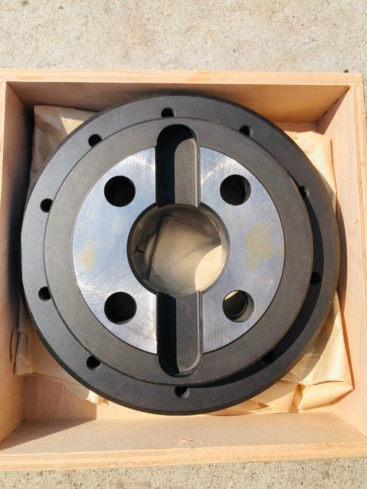 głowica frezerska, frezarska fi 200 nowa PRAMET z płytkami