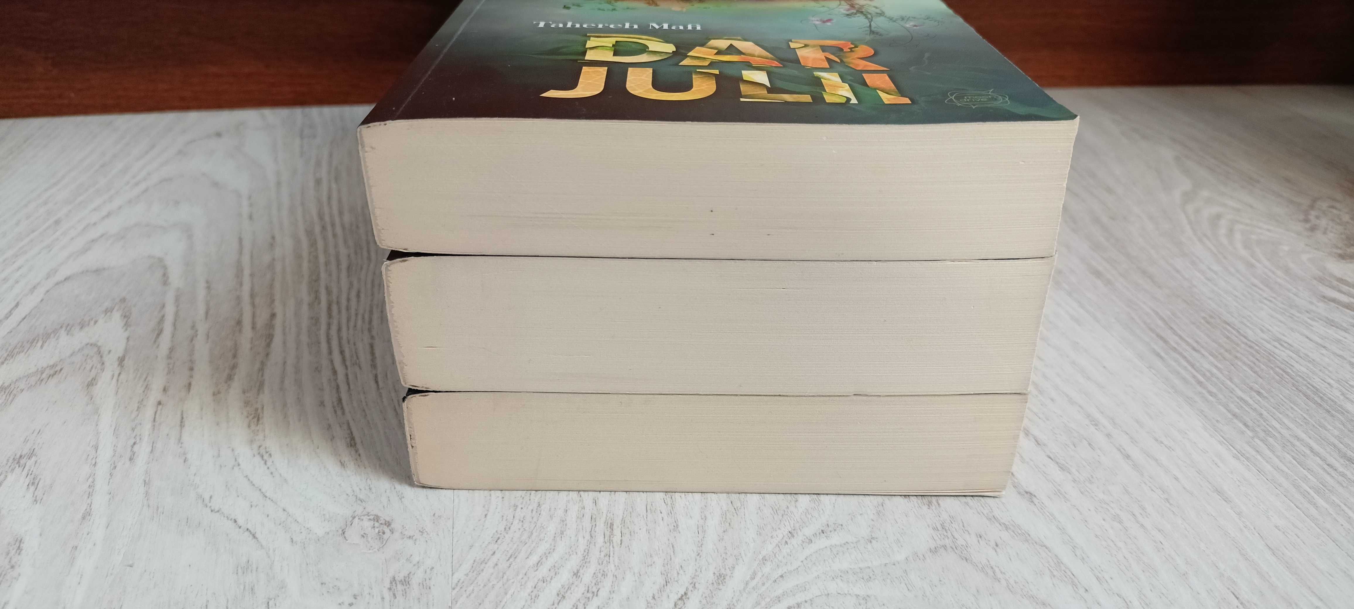 3x Tahereh Mafi Dotyk Julii + Sekret Julii + Dar Julii
