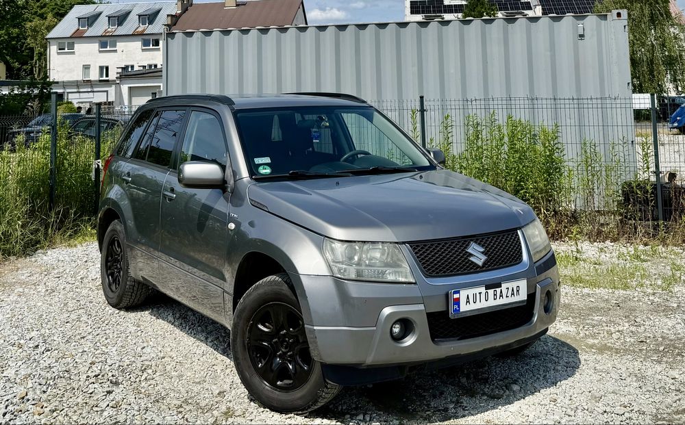Suzuki Grand Vitara 1.9 DDiS * 4x4 * Klima * 2008 * Hak * Super Stan