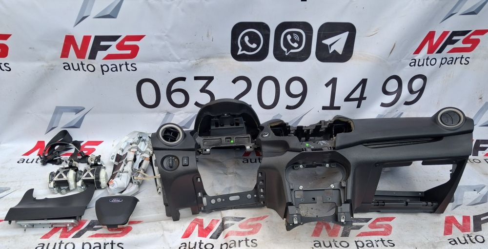 Комплект безпеки торпедо ремені подушка  Airbeg Ford Fiesta MK7 USA