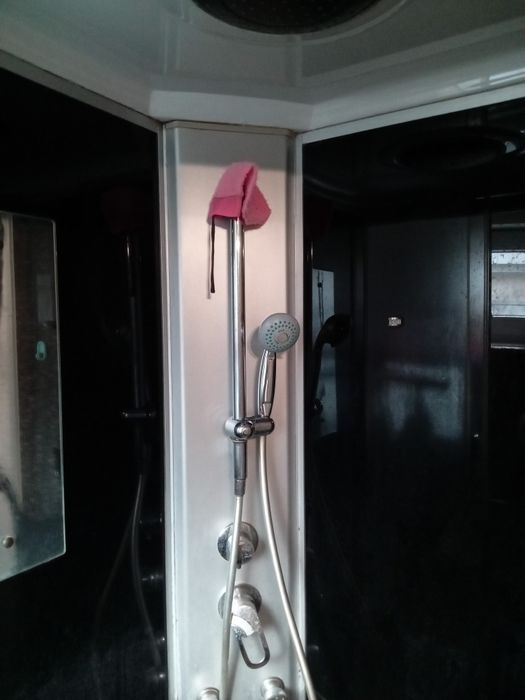 Продам душевую кабинку бокс бу 90×90.