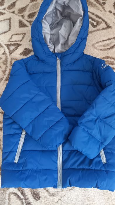 Kurtka Benetton rozmiar 110
