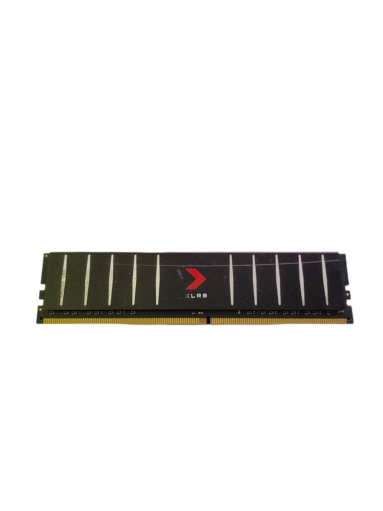 Pamięć RAM XLR8 DDR4 8GB 3200mhz CL16 Czarny