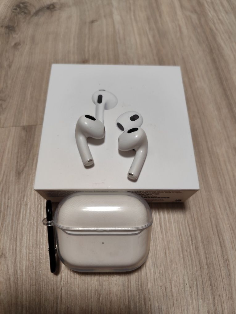 Навушники Apple AirPods 3