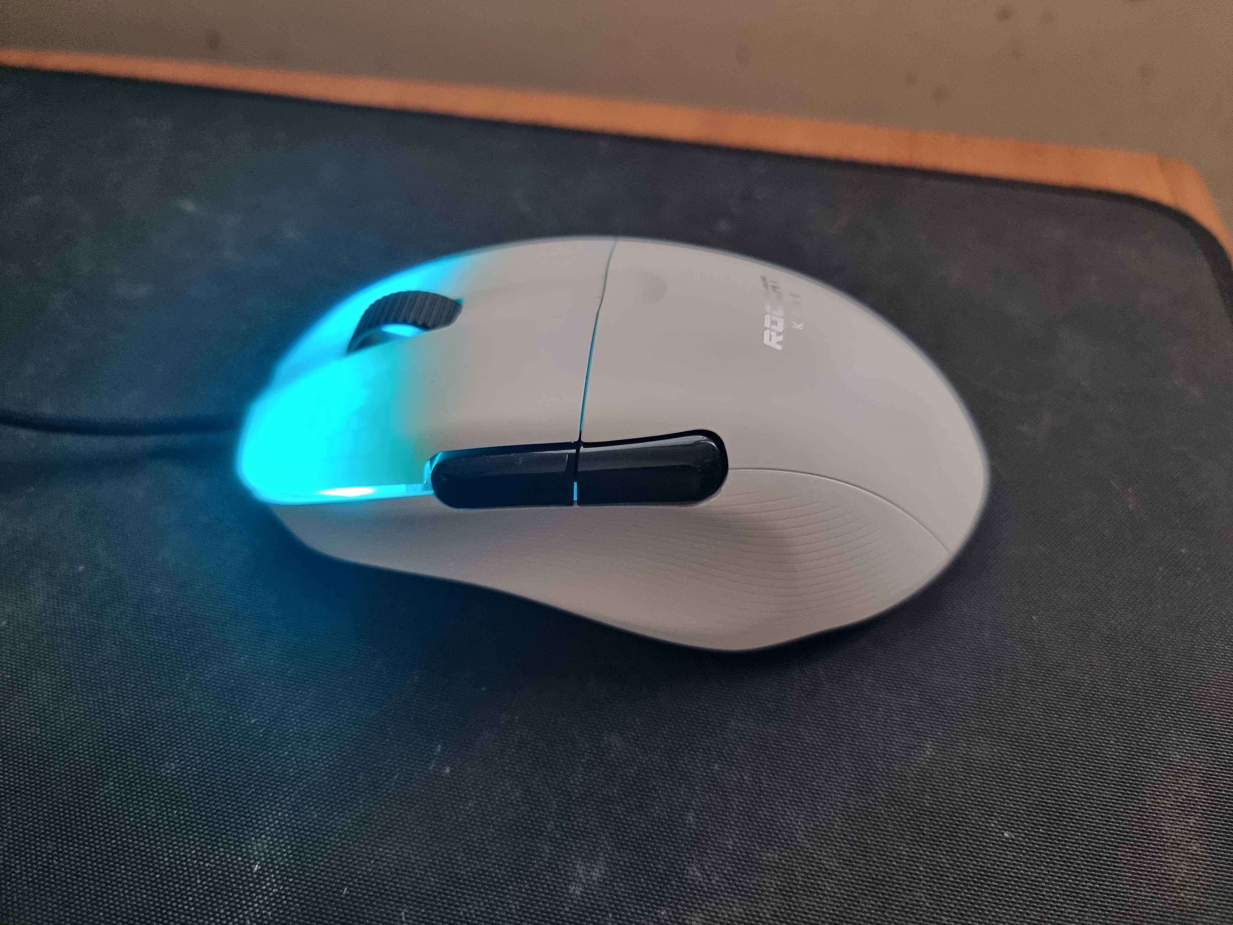 Rato Gaming Roccat Kone Pro - Como novo