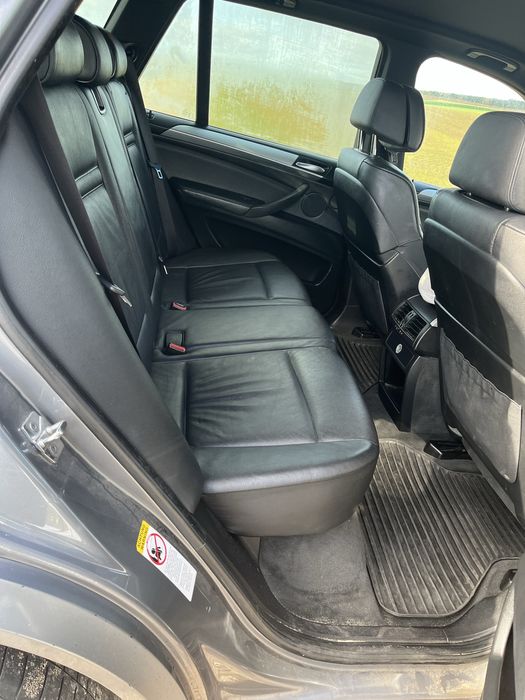 Witam sprzedam BMW E70 286 km