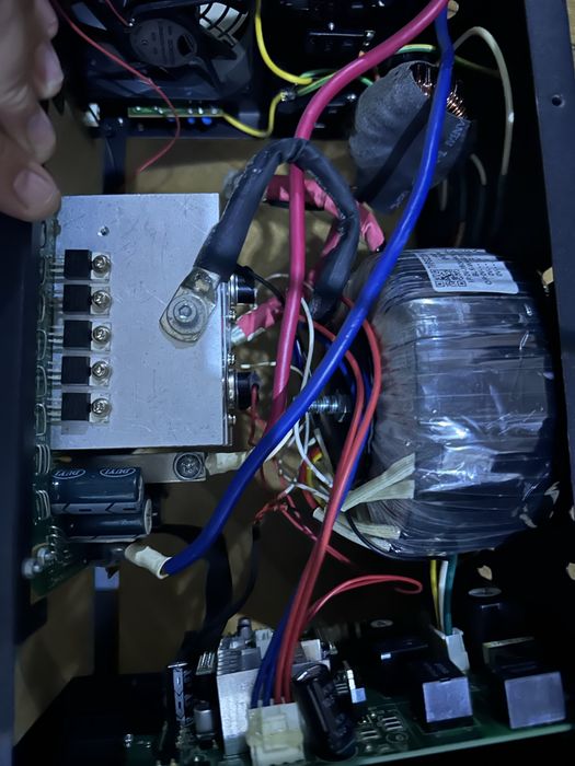 инвектор Logic power