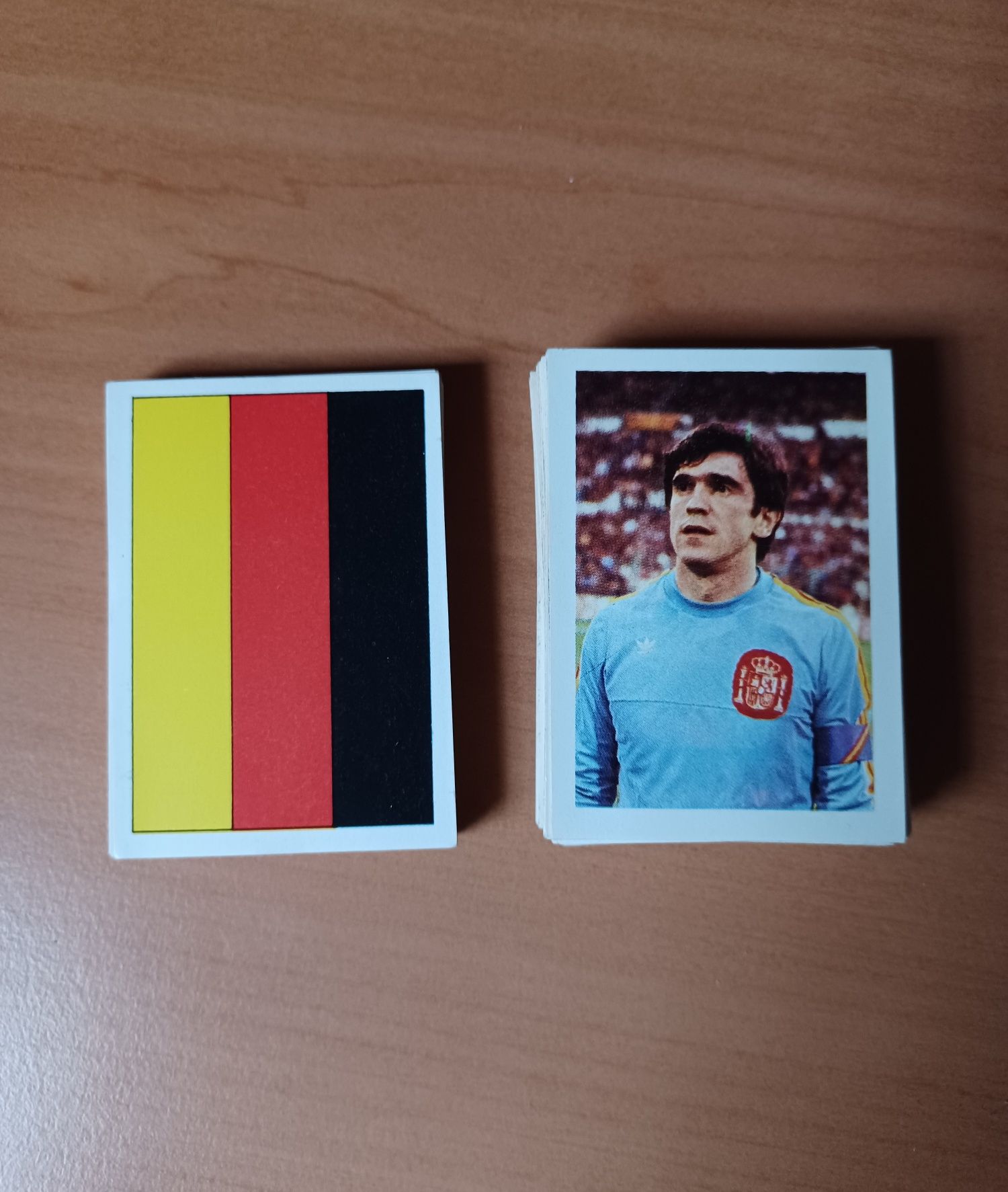 Cromos Euro 1984 Disvenda novos