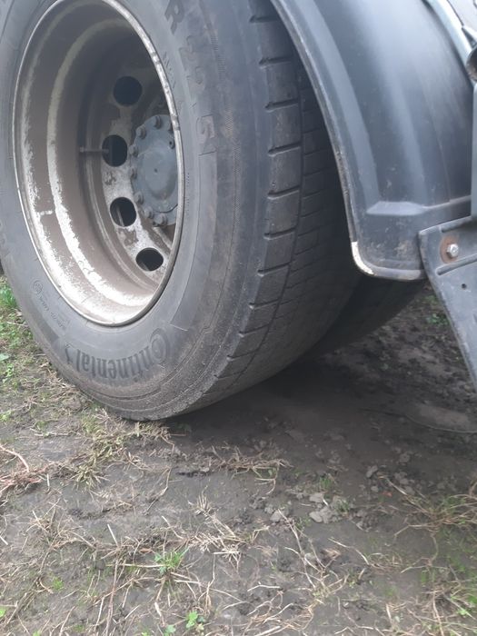 Рено преміум 400.