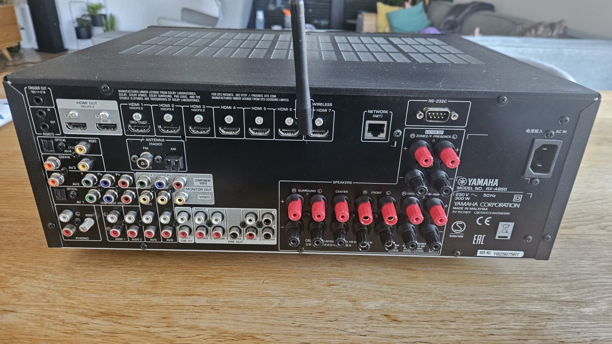 Amplituner Yamaha RX-A850
