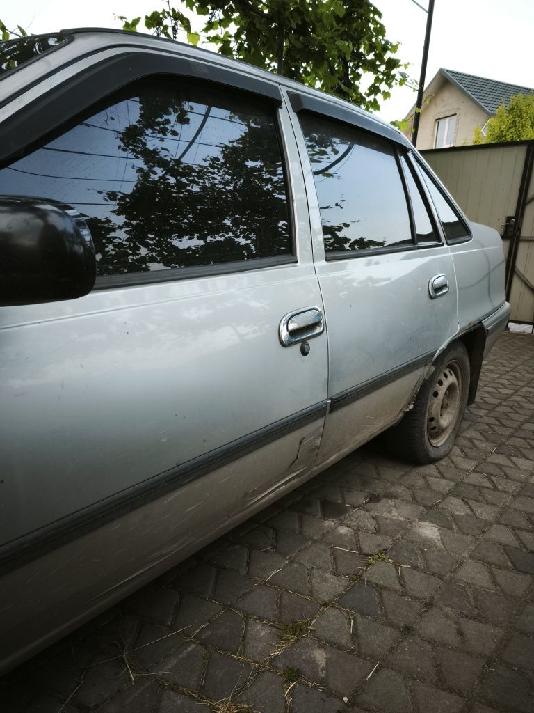 Део нексія 2006 року