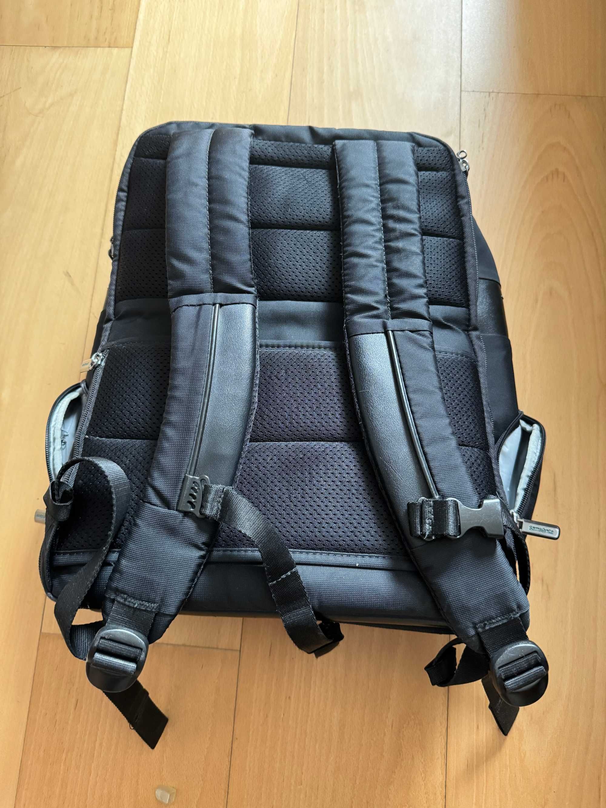 Mochila Samsonite Spectrolite 2.0 Laptop 15.6"