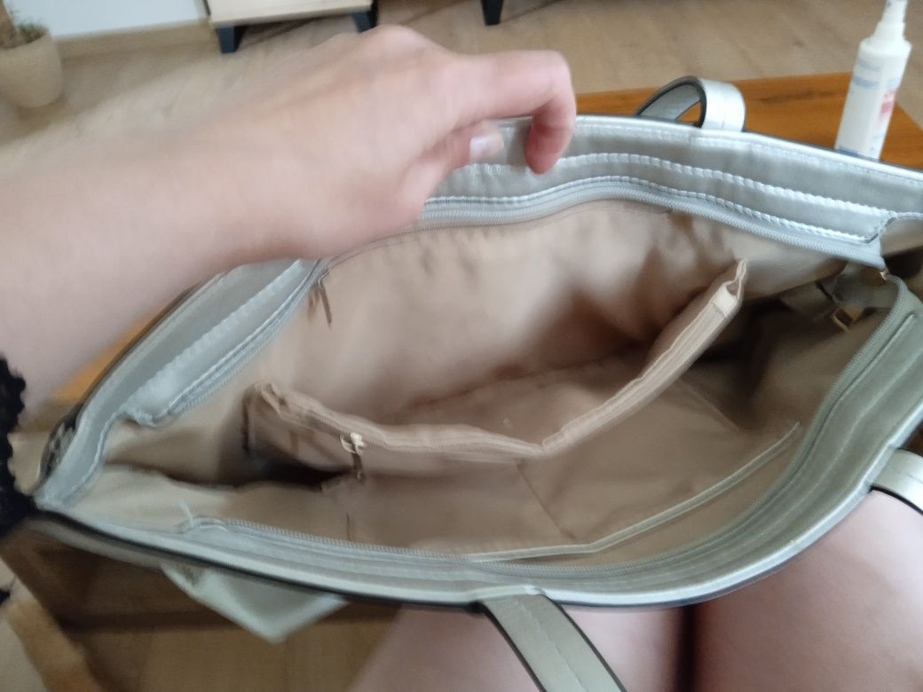 Torebka srebrna shopper ażurowa