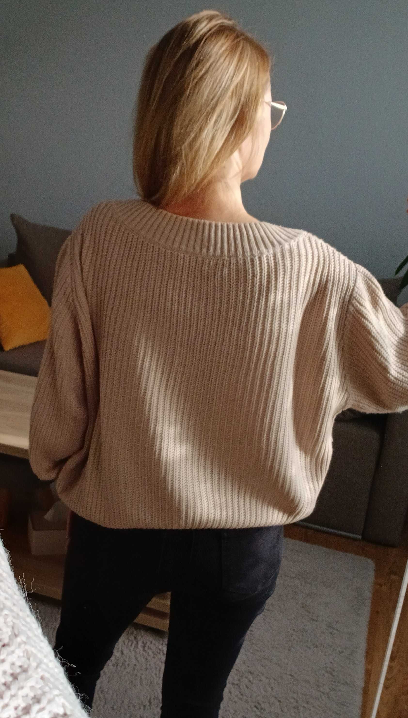 House, luźny beżowy sweter z dekoltem V damski, rozm. L/40
