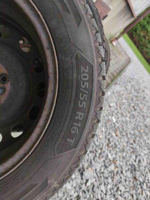 4 szt. Opony 205/55 R16 BARUM POLARIS 6 używane 1 sezon (felgi gratis)
