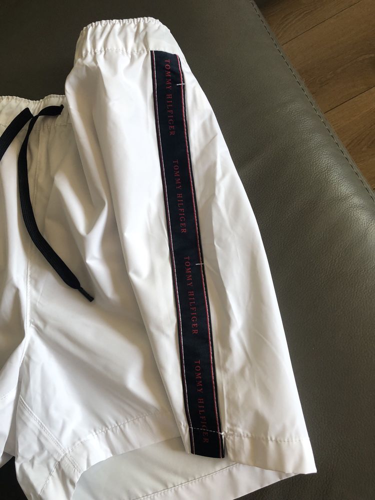 Tommy Hilfiger nowe męskie spodenki XL rozmiar