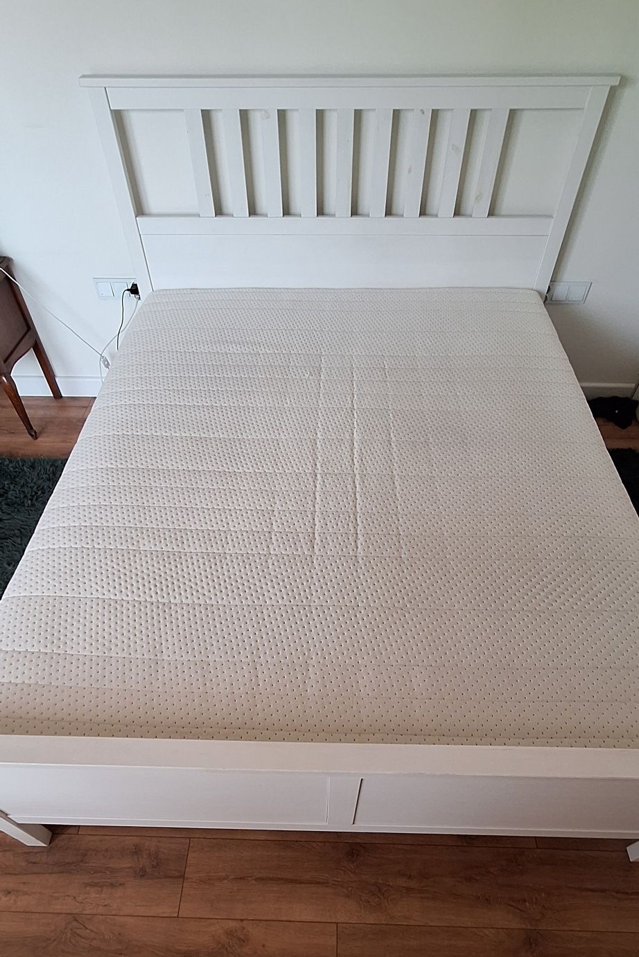 Łóżko sypialniane Ikea 160/200 plus materac