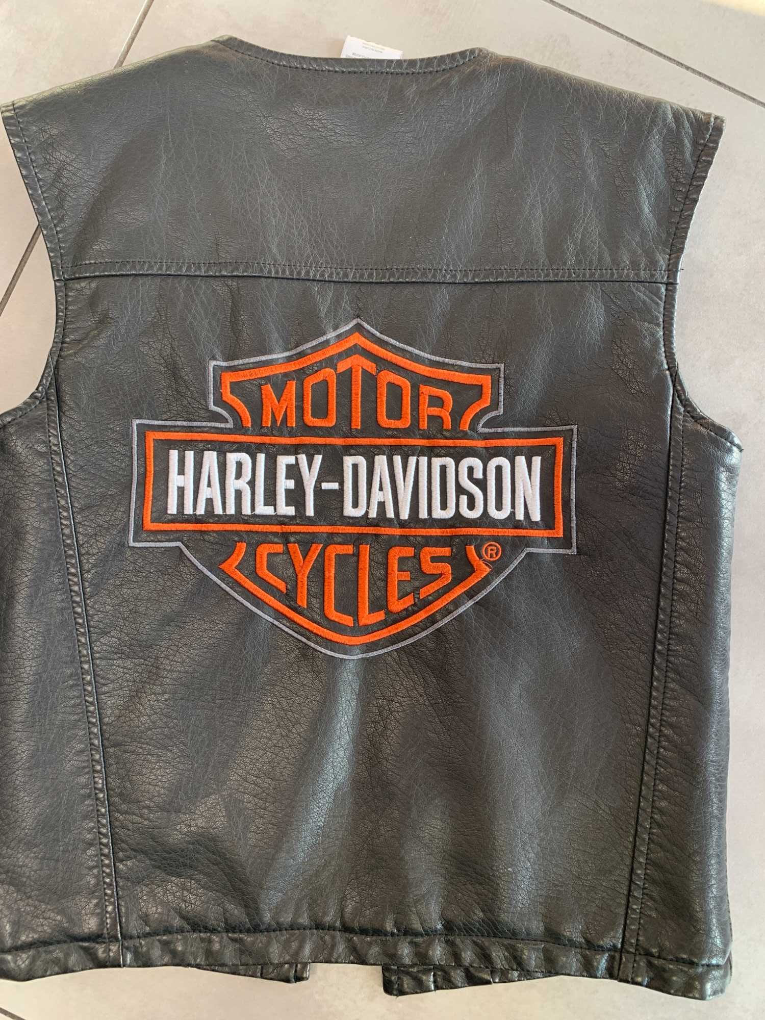 bezrękawnik chłopiecy ze skóry  Harley-Davidson na wiek ok 6-7 lat