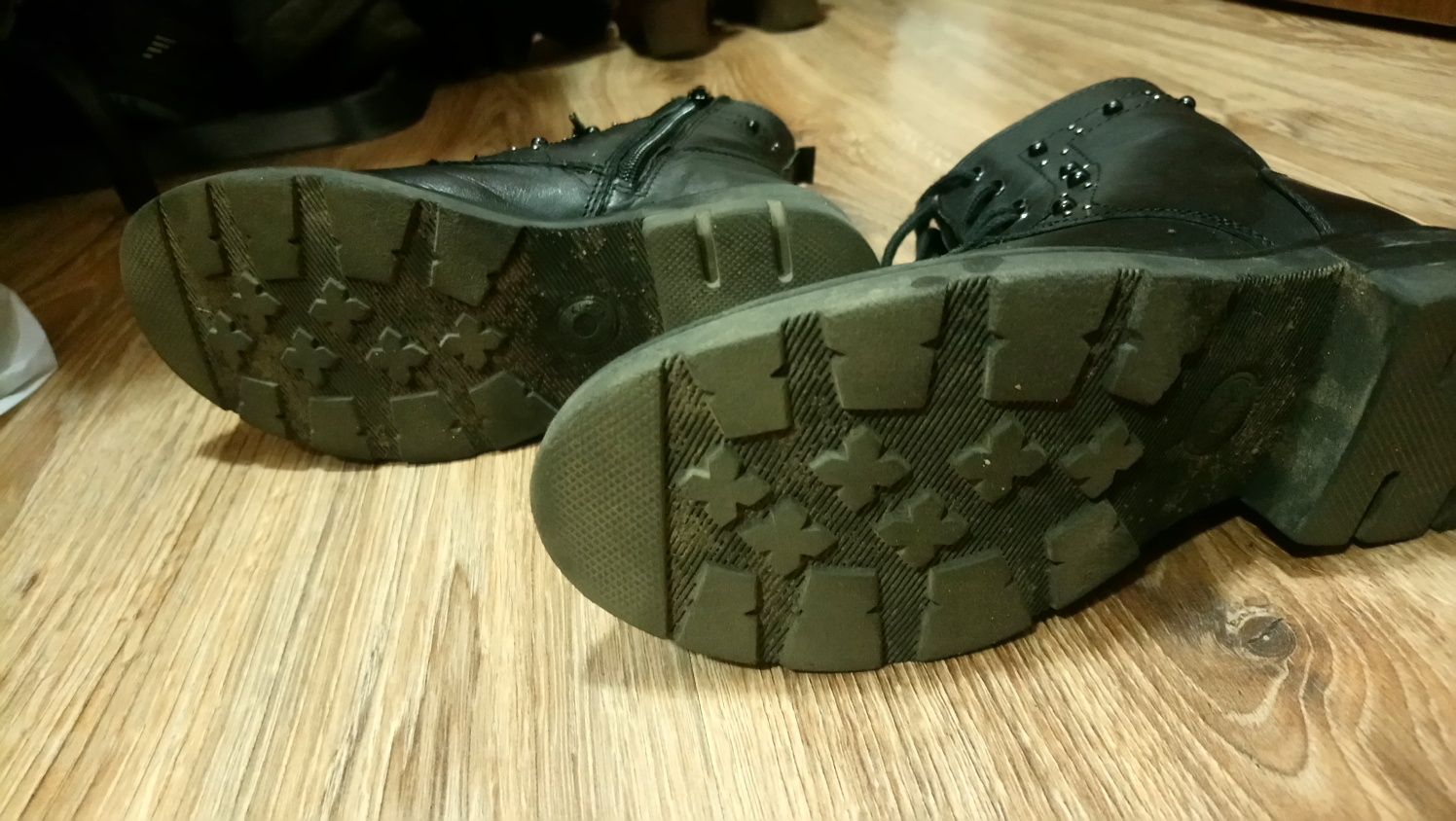 Buty zimowe dziewczęce Lasocki Young rozmiar 33