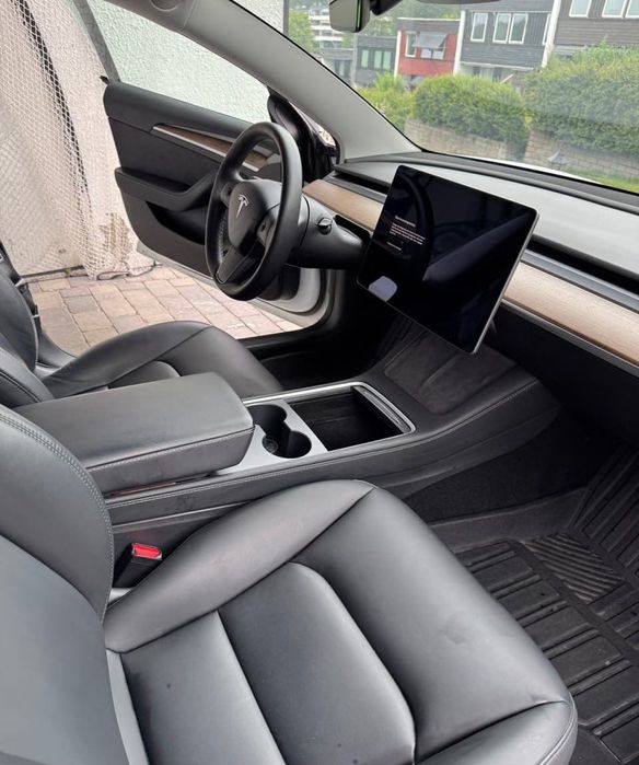 Tesla model 3, 2022, 82 кВт